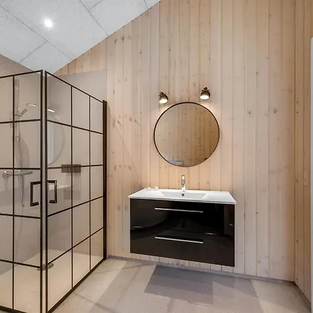 Feriehus Leeve - 1-4km To The Fjord By Interhome